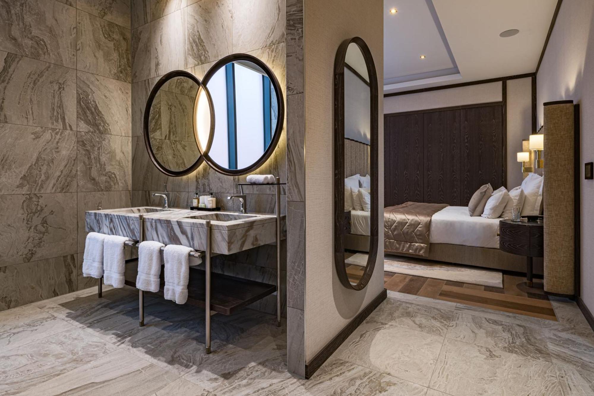 Stock Exchange Hotel, Manchester, Autograph Collection Экстерьер фото A bathroom at the hotel